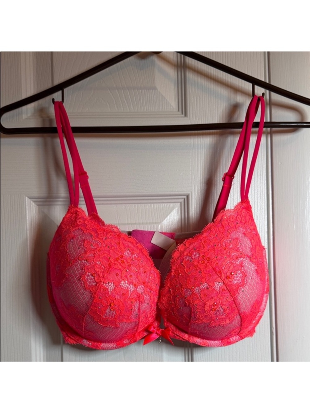 Victoria's Secret Lace Push-Up Bra - Hot Pink